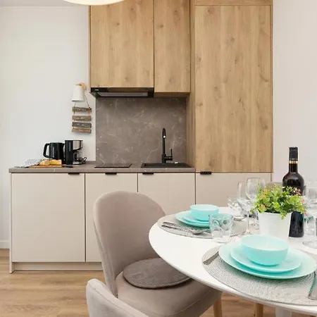 شقة Jantaris B12 Balkon, By The Sea ميلنو